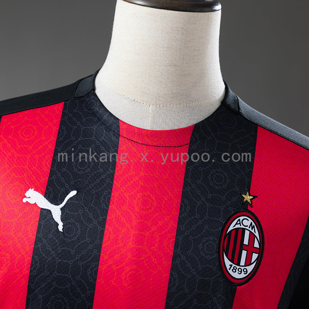 Camisa Retrô Milan I 2021/22