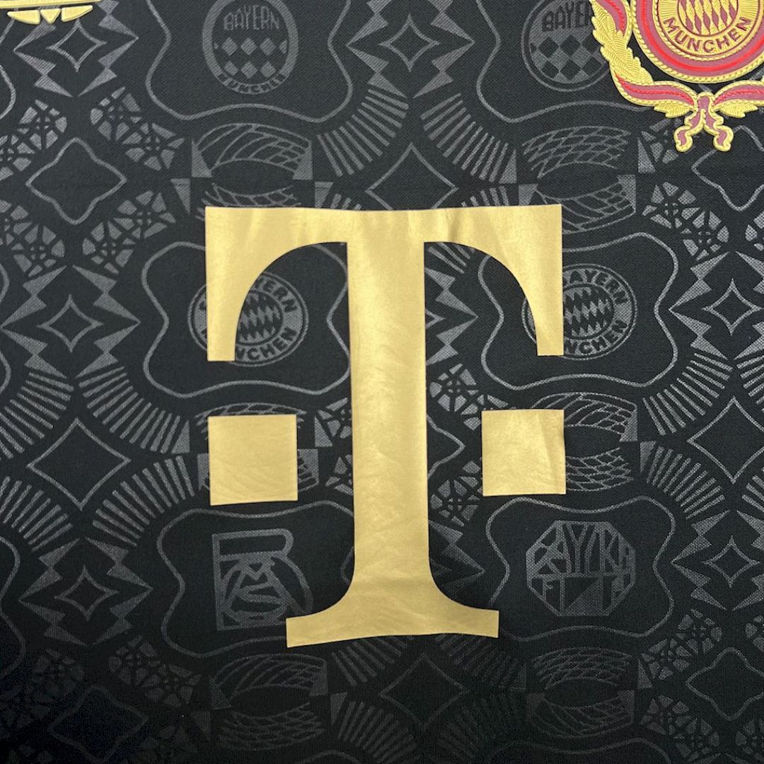 Camisa Bayern de Munique Edição 125 Anos 2024/25 Preta - Torcedor