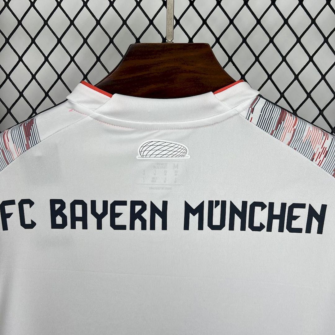 Camisa Bayern de Munique II 2025/26 - Torcedor