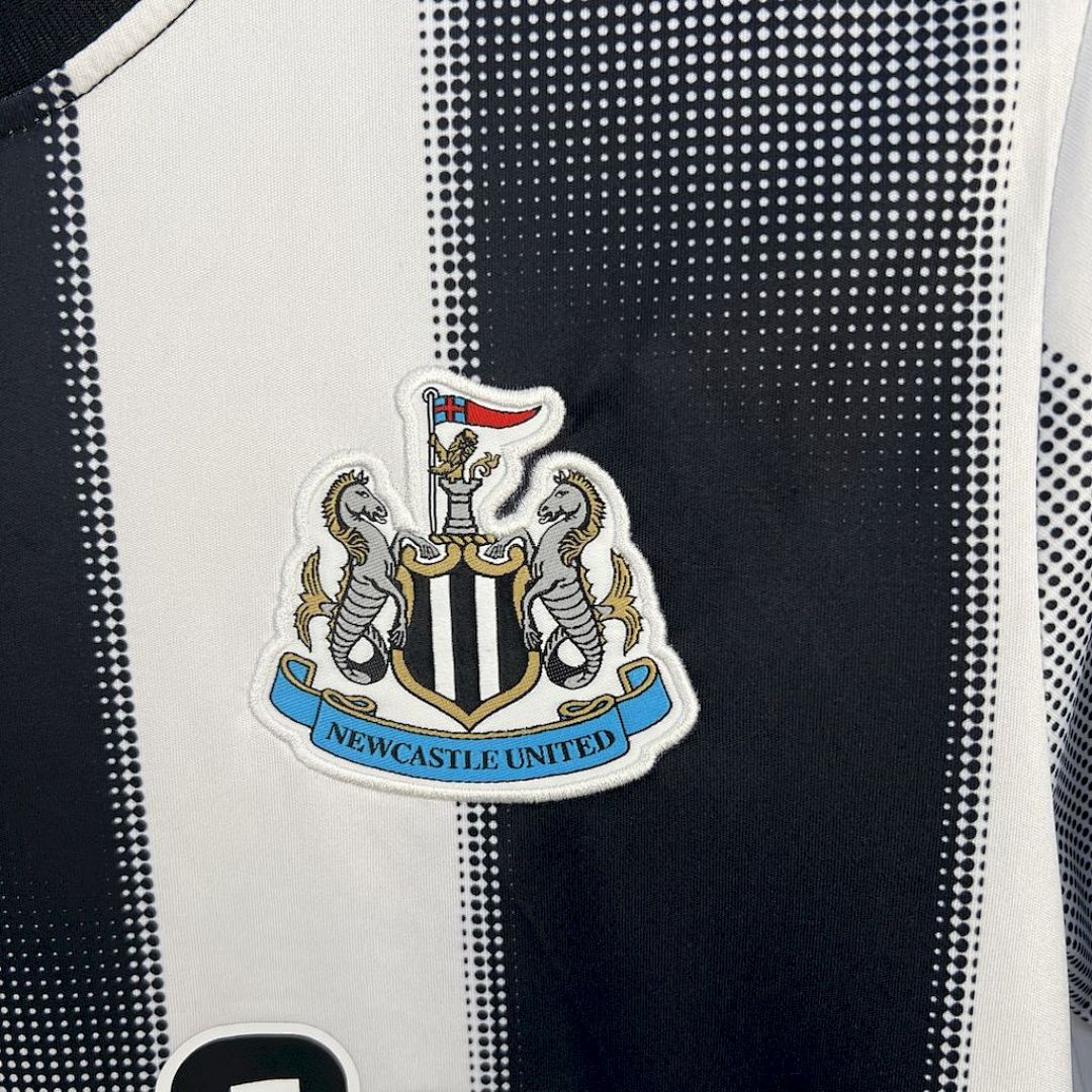 Camisa Newcastle United I 2025/26 - Torcedor