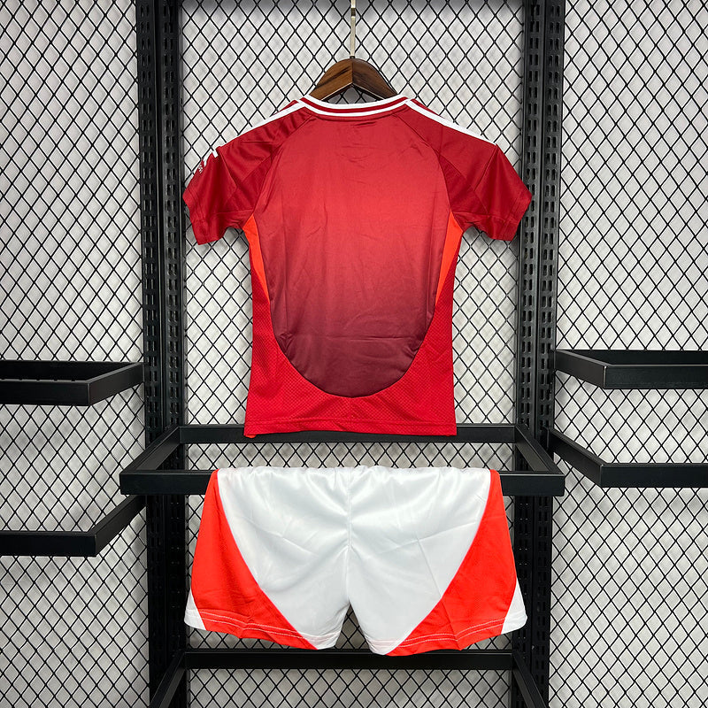 Kit Infantil Manchester United I 2024/25