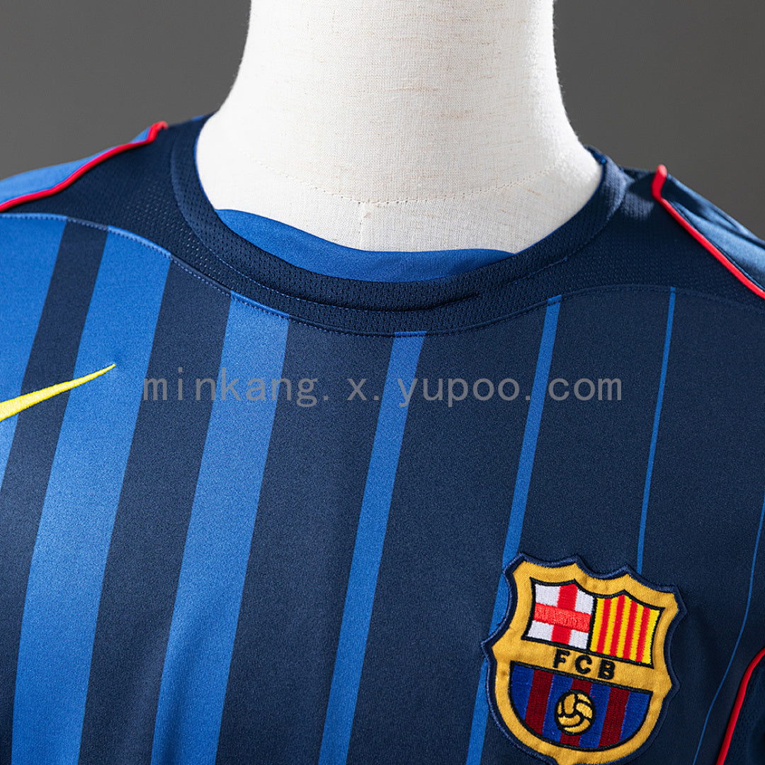 Camisa Retrô Barcelona II 2004/05