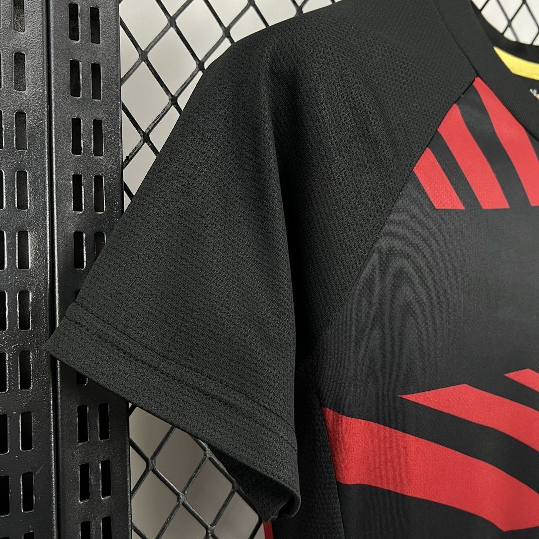 Camisa Flamengo Edição Especial 2025/26 Feminina - Torcedor