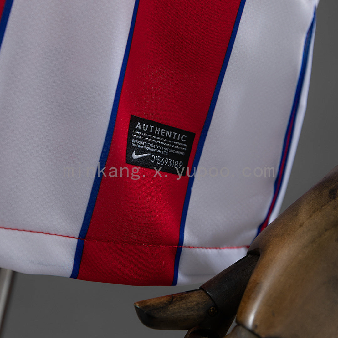 Camisa Retrô Atlético de Madrid I 2011/12