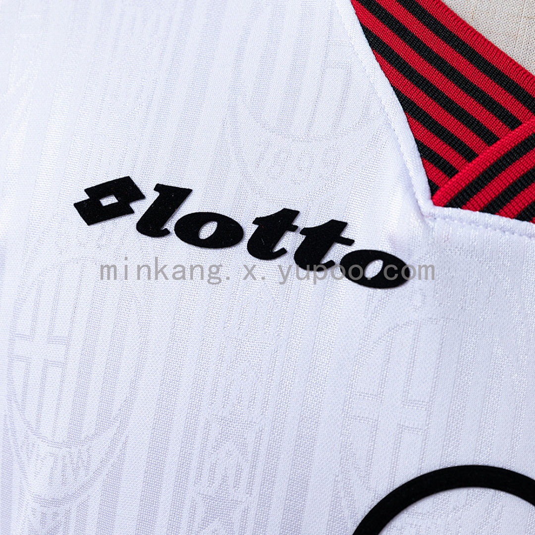 Camisa Retrô Milan II Edição Especial 1997/98
