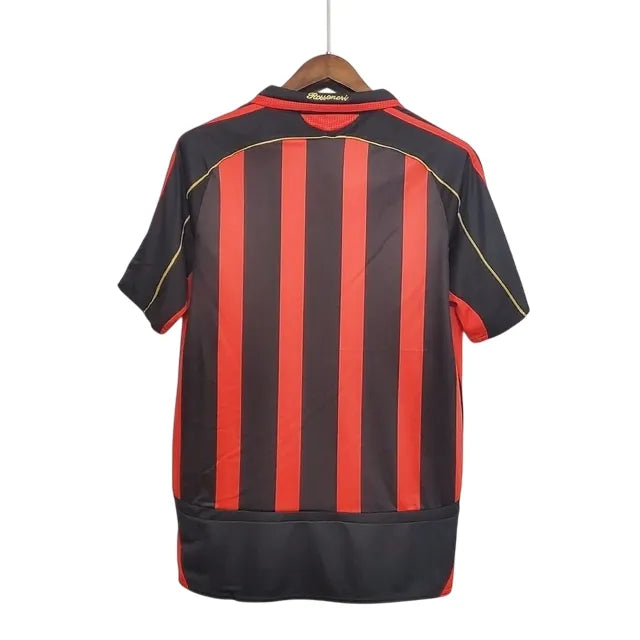 Camisa Retrô Milan I 2006/07 Vermelha e Preta