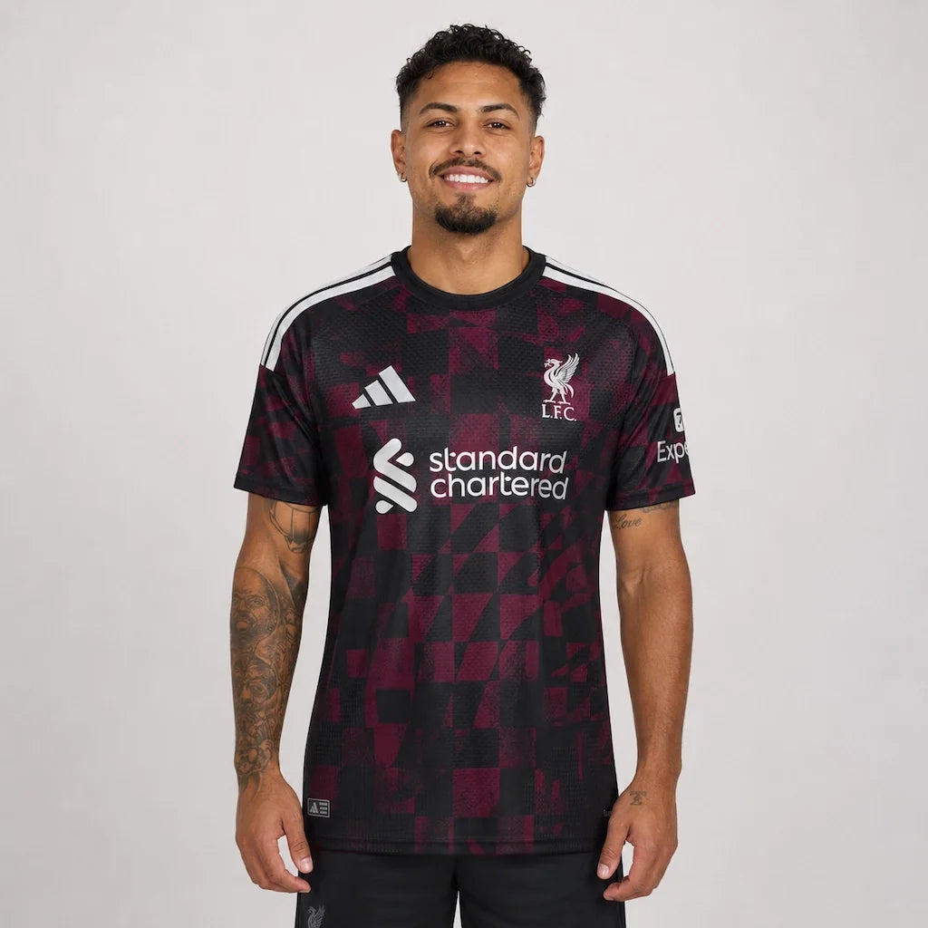 Camisa Liverpool III 2026/27 Preta e Vinho Torcedor - detalhes de acabamento 2