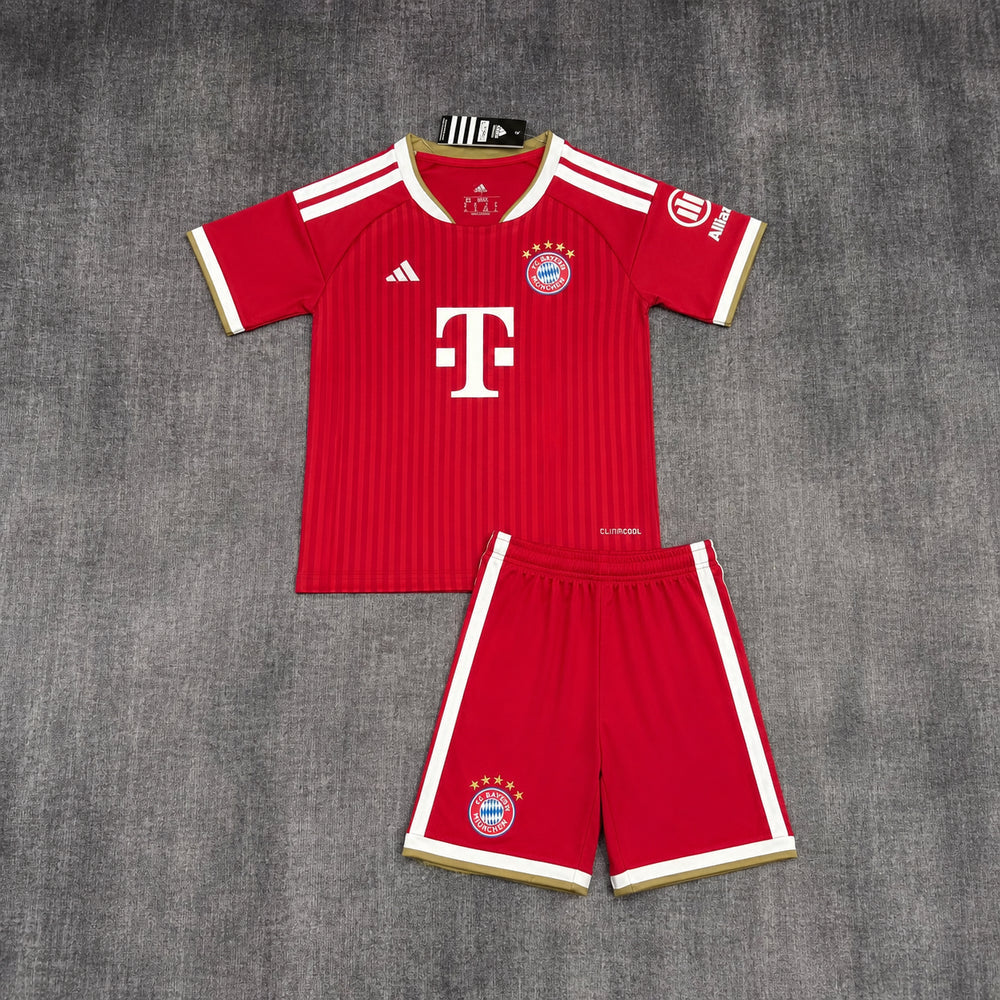 Kit Infantil Bayern de Munique I 2026/27 Vermelho Camisa e Shorts - camisa e shorts, kit completo