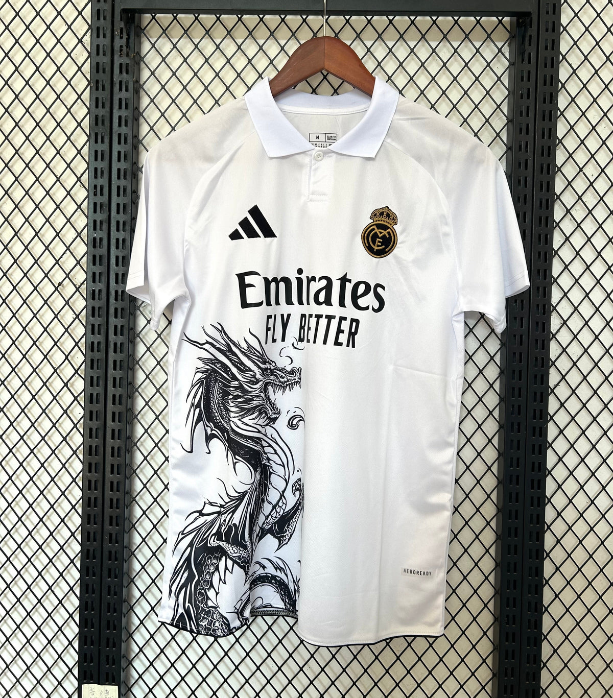 Camisa Real Madrid Edição Especial 2025/26 Branca - Torcedor