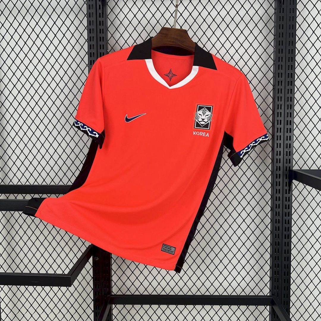 Camisa Portugal C Ronaldo European Cup cheering T 2025/26 - Torcedor