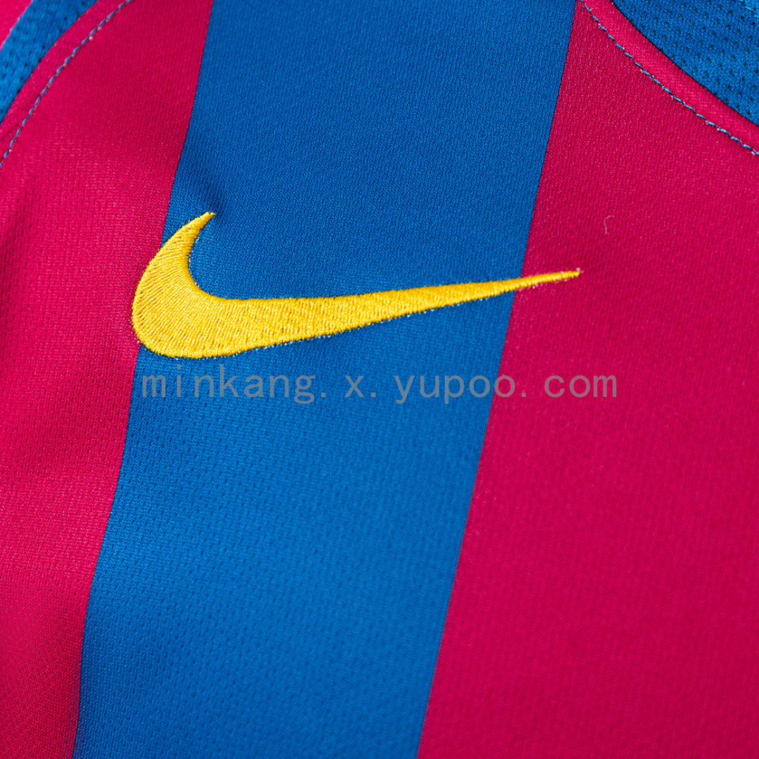 Camisa Retrô Barcelona I Edição Champions League 2005/06