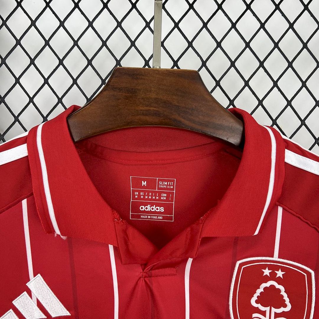 Camisa Nottingham Forest I 2025/26 - Torcedor