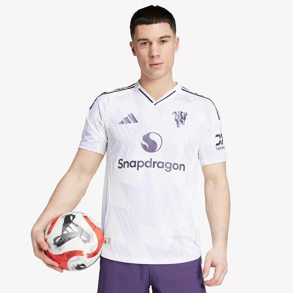Camisa adidas Manchester United 2025/26 II Jogador