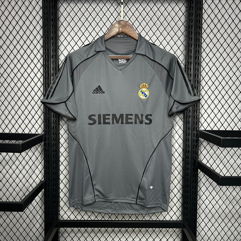 Retro Real Madrid 2005∕06 Third Away Retro Jersey(4E23)