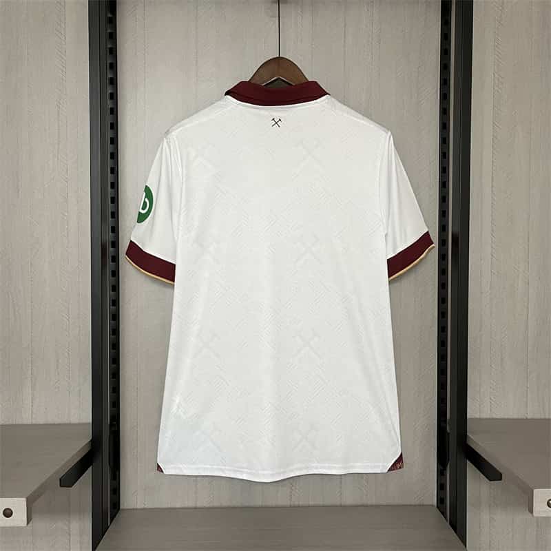 24∕25 West Ham United III