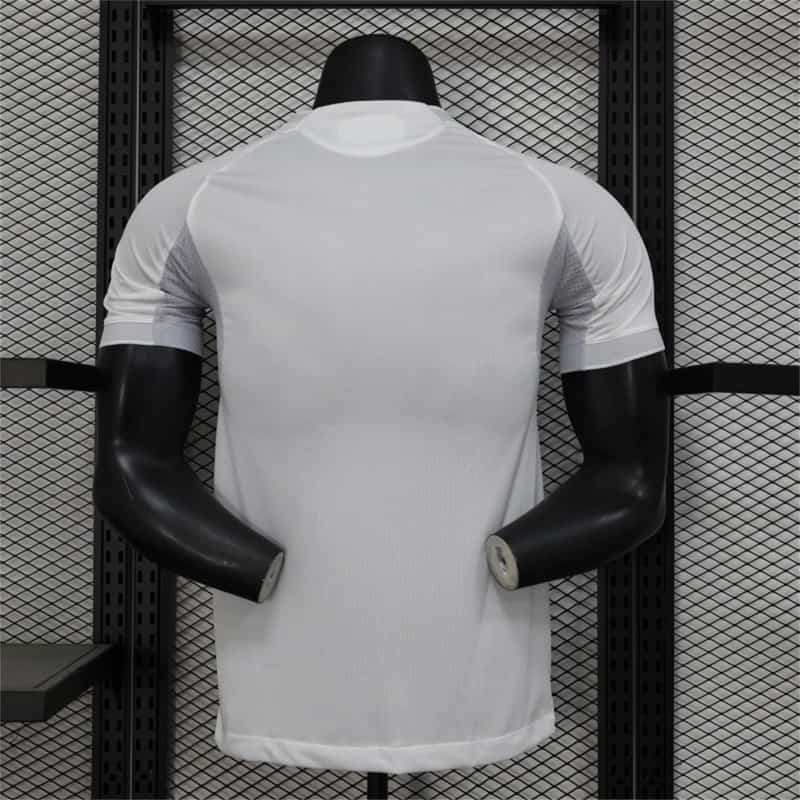 25∕26 Player Real Madrid Home