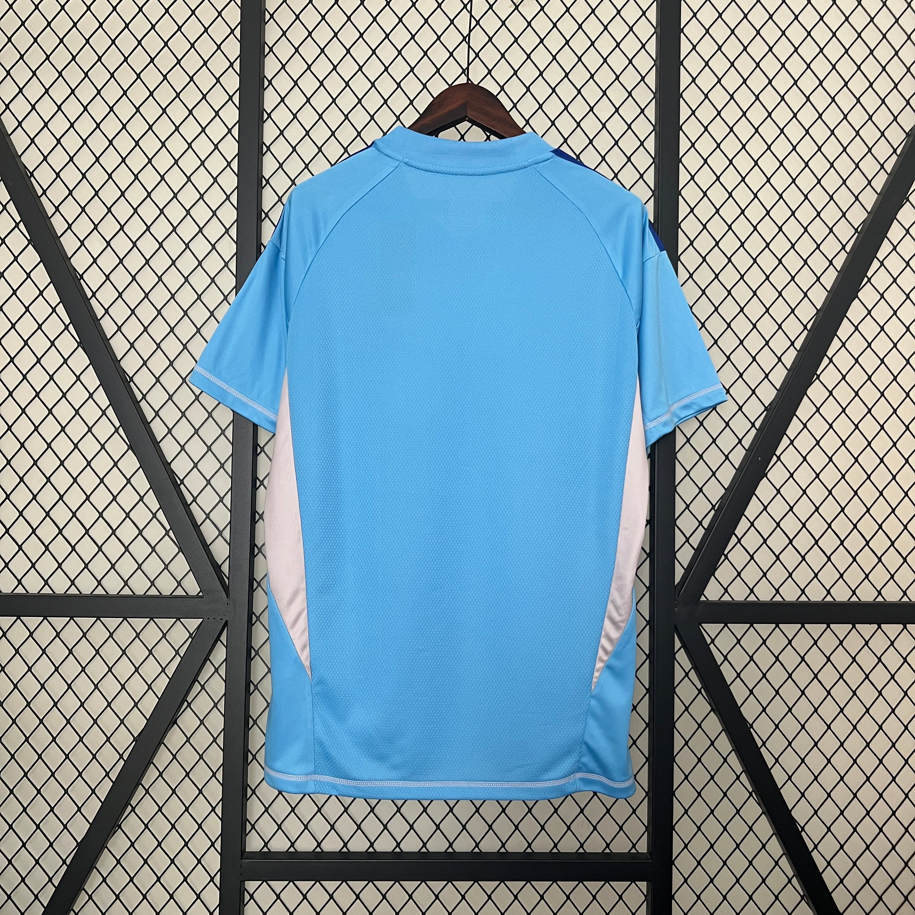 Camisa Real Madrid 24/25  Goleiro