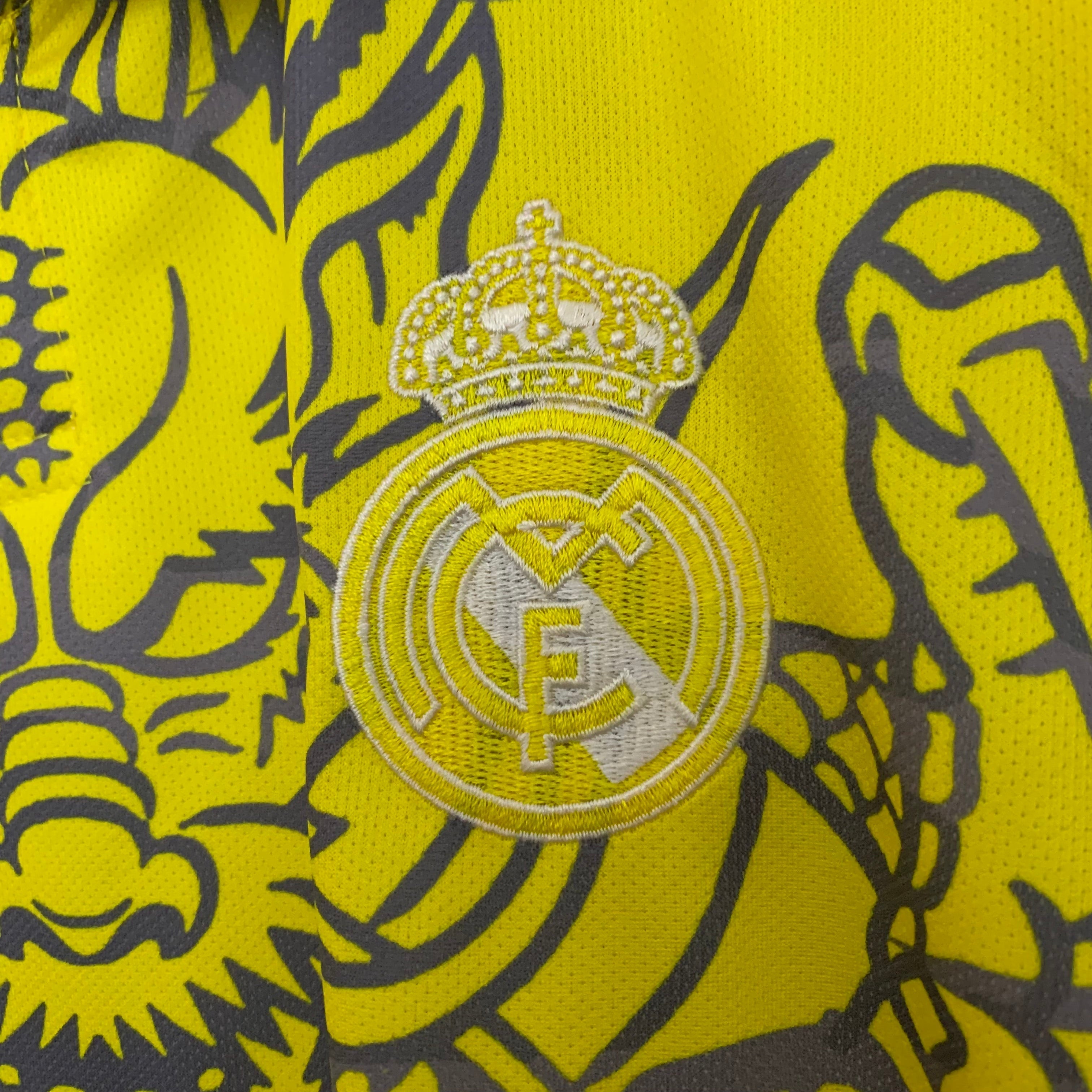 Camisa Real Madrid 25/26 Special Edition  Amarelo