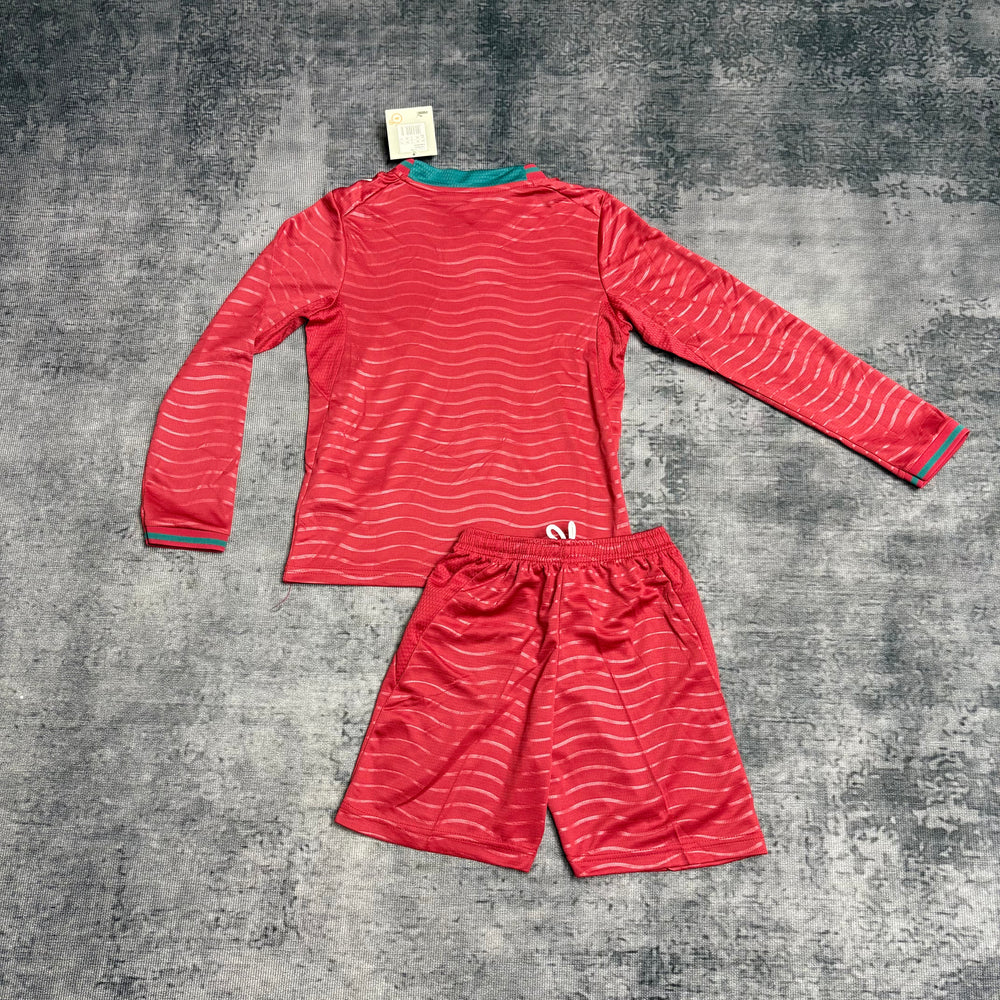 Kit Infantil Portugal I 2026/27 Manga Longa Vermelho Camisa e Shorts - camisa e shorts, kit completo