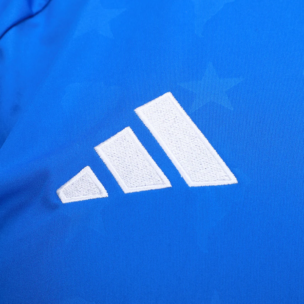 Kit Infantil Cruzeiro I 2026/27 Azul Camisa e Shorts - detalhes de acabamento 5
