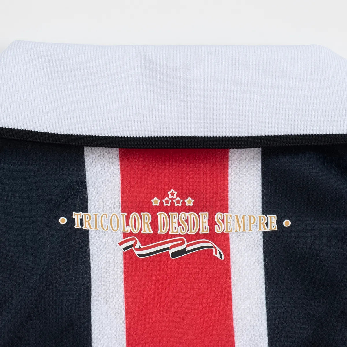 Camisa São Paulo II 2026/27 Tricolor Listrada Jogador - detalhes de acabamento 5