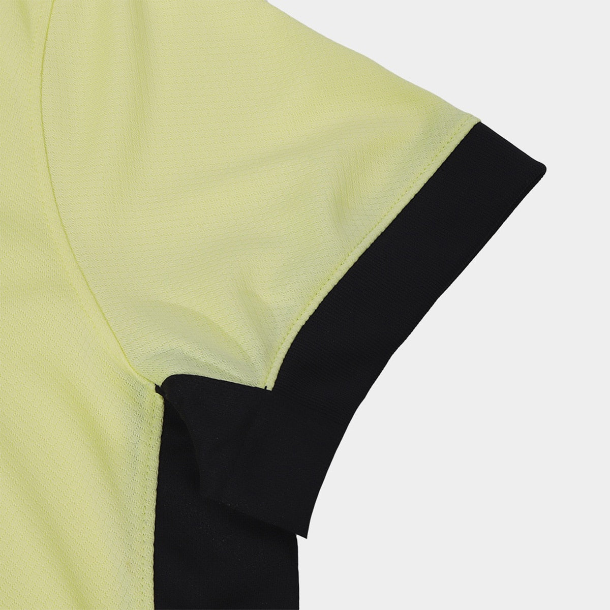 Camisa Vasco III 2026/27 Amarela Feminina Torcedor - detalhes de acabamento 5