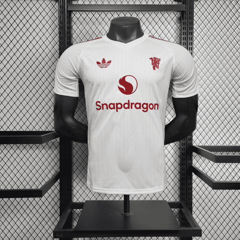 25∕26 player Manchester United Co branded POLO