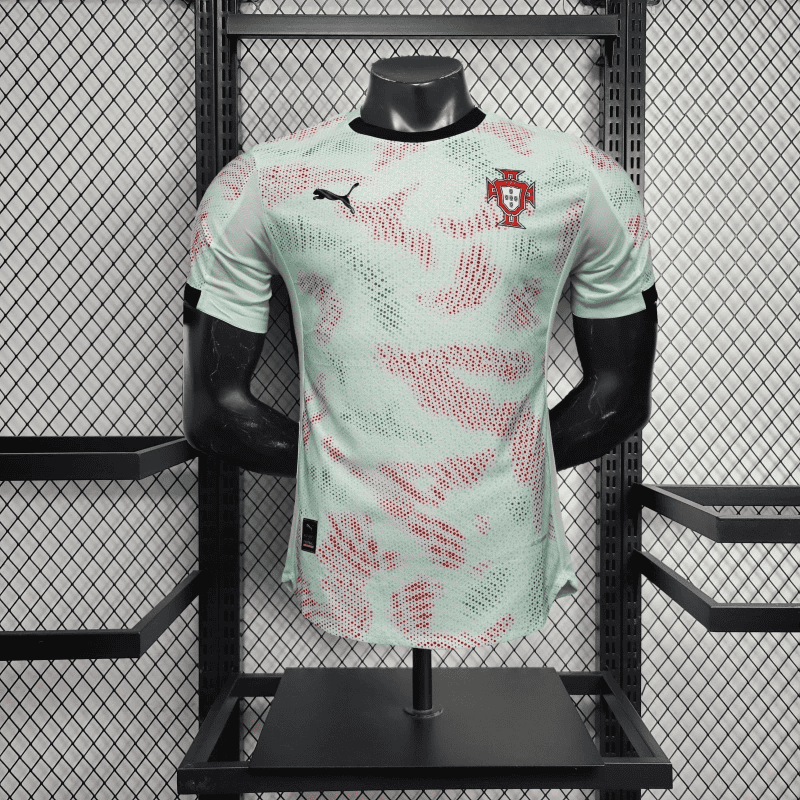 25∕26 player Portugal Pre match training uniform