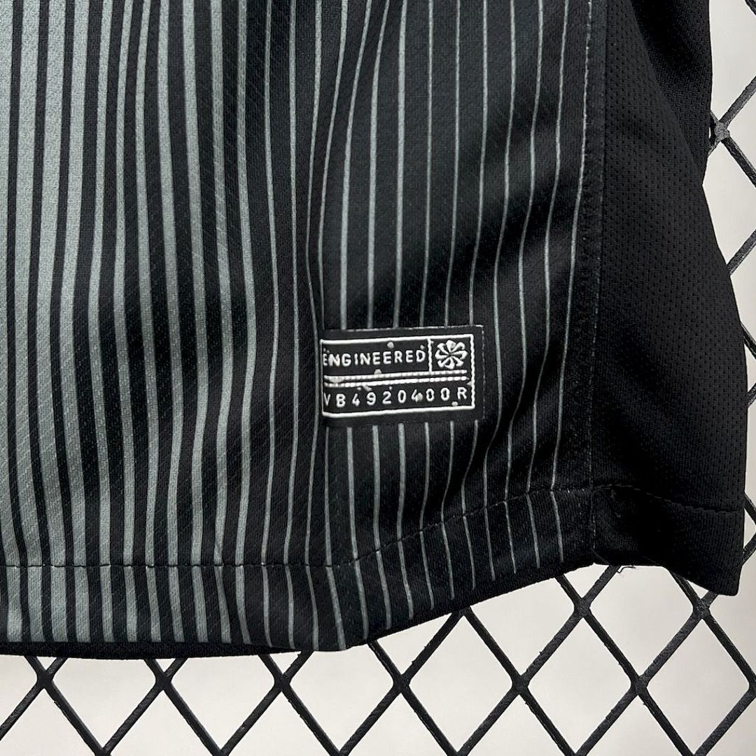 Corinthians 2025∕26 Black goalkeeper Jersey(1943)