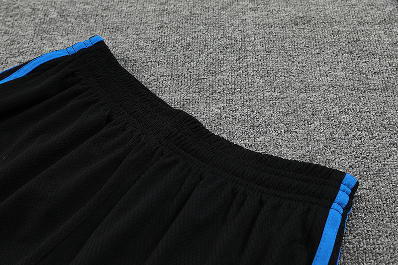 Kit de treino Manchester United 23/24  Preto II