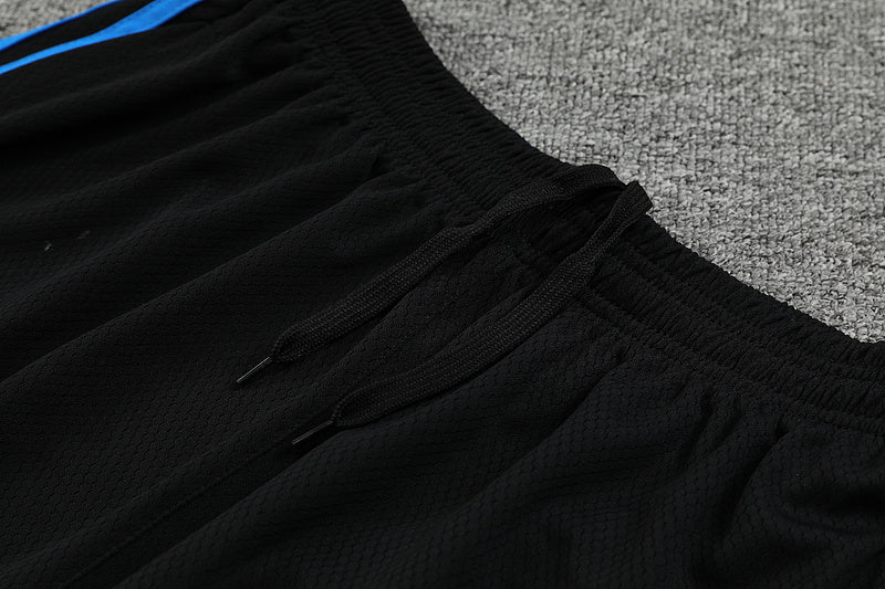 Short Treino  Manchester United 23/24  Preto/Azul  Adidas