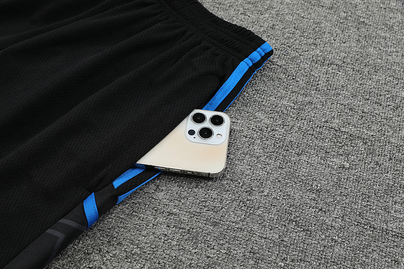 Short Treino  Manchester United 23/24  Preto/Azul  Adidas