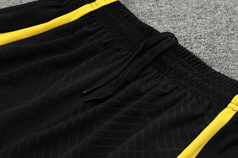 Short Treino  PSG 23/24  Preto/Amarelo