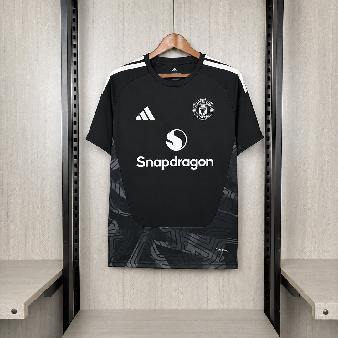 26∕27 Manchester United black Goalkeeper Jersey S-XXL