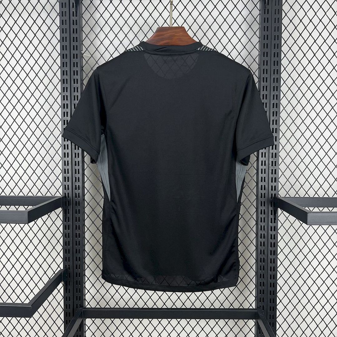 Corinthians 2025∕26 Black goalkeeper Jersey(1943)