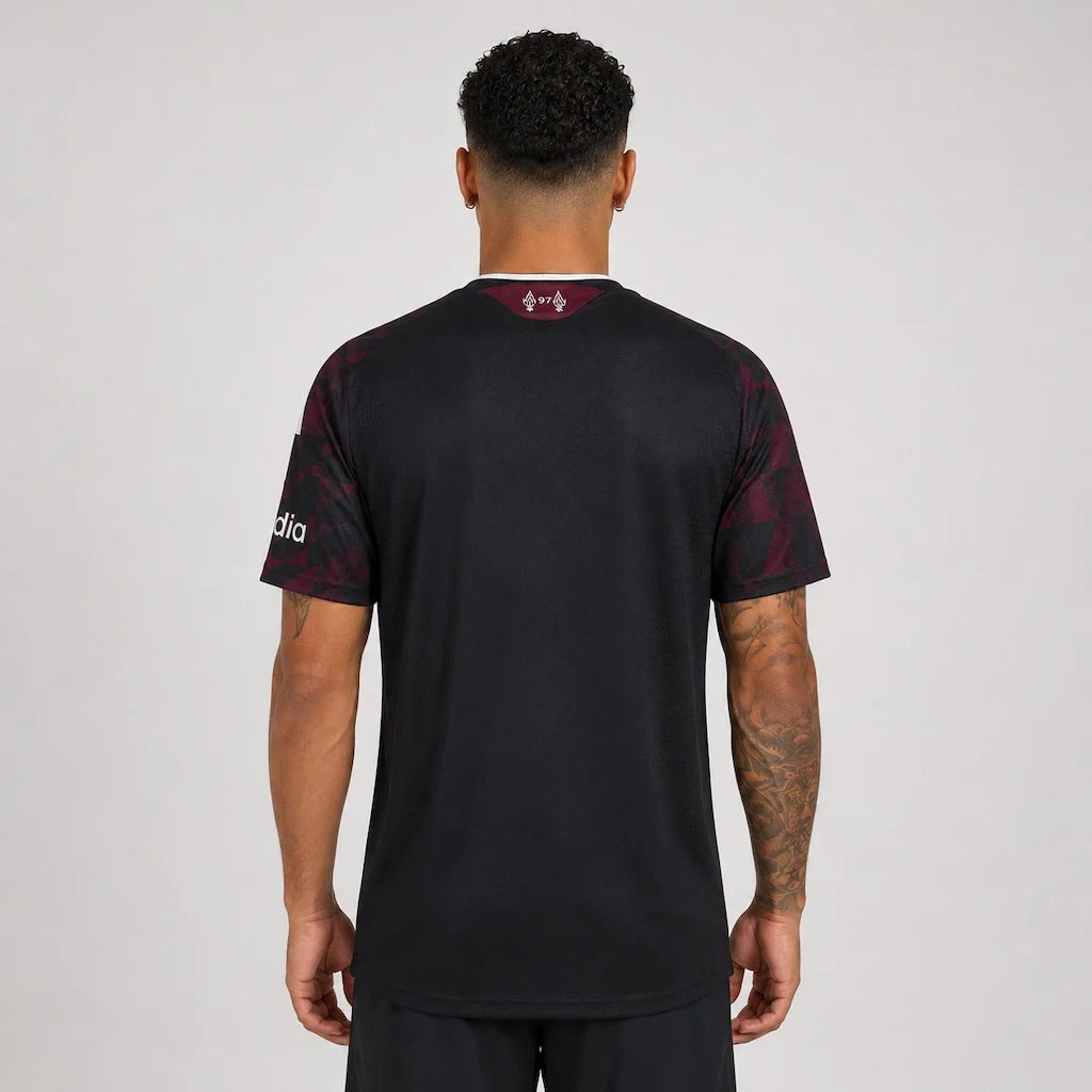 Camisa Liverpool III 2026/27 Preta e Vinho Torcedor - detalhes de acabamento 3