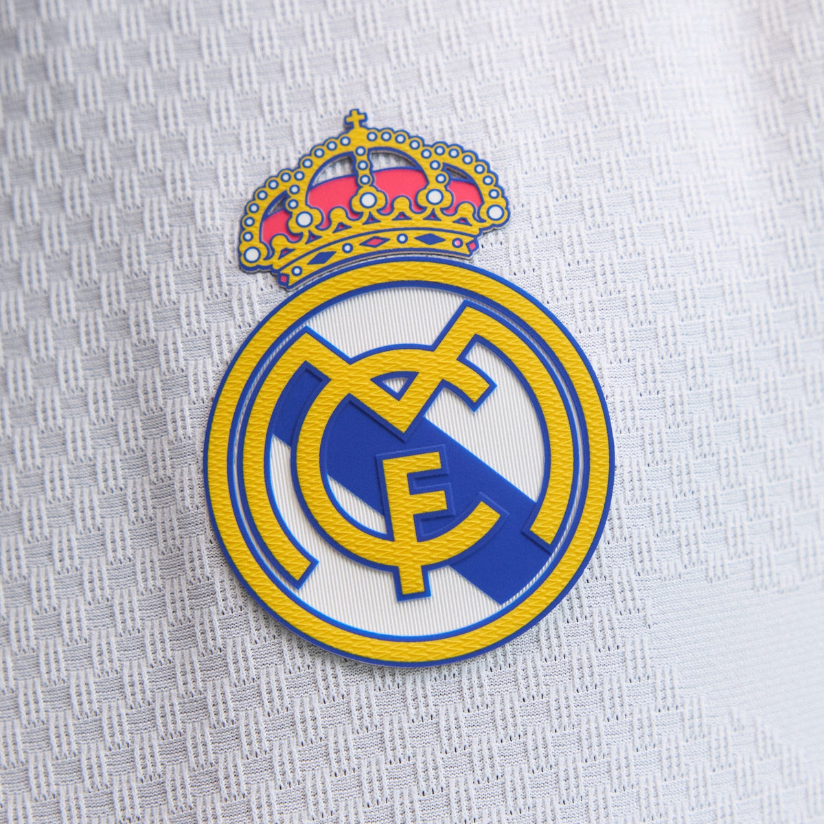 Camisa Real Madrid I 2026/27 Branca Jogador - detalhes de acabamento 3