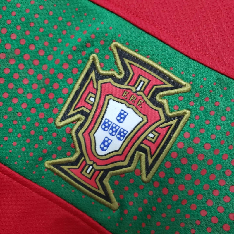 Camisa Portugal Retrô 2010 Vermelha e Verde  Nike
