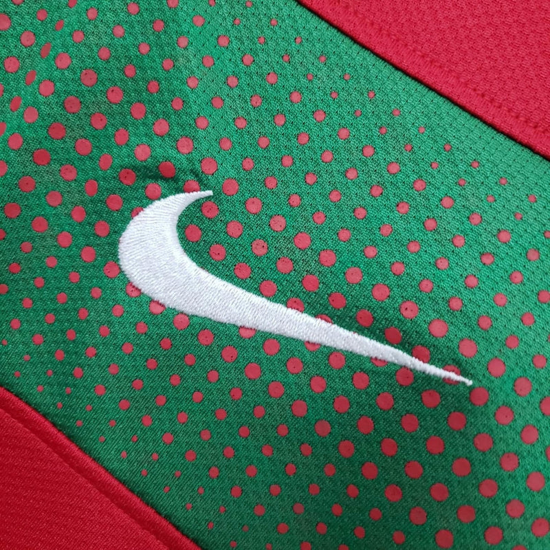 Camisa Portugal Retrô 2010 Vermelha e Verde  Nike