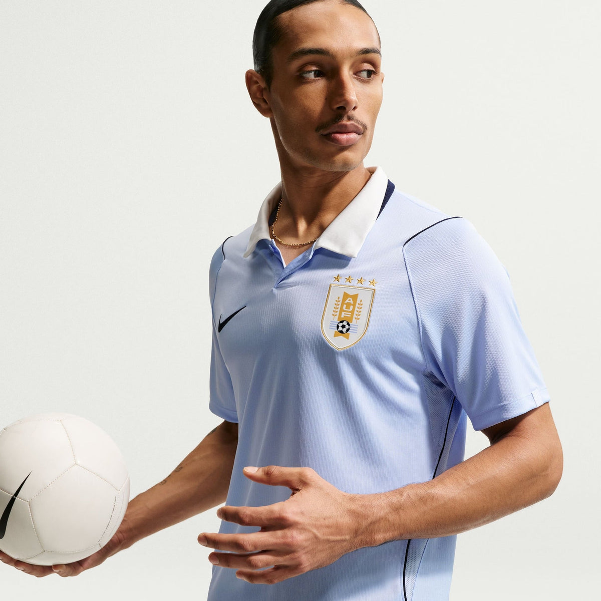 Camisa Uruguai I 2026/27 Azul-Celeste Torcedor - outro ângulo