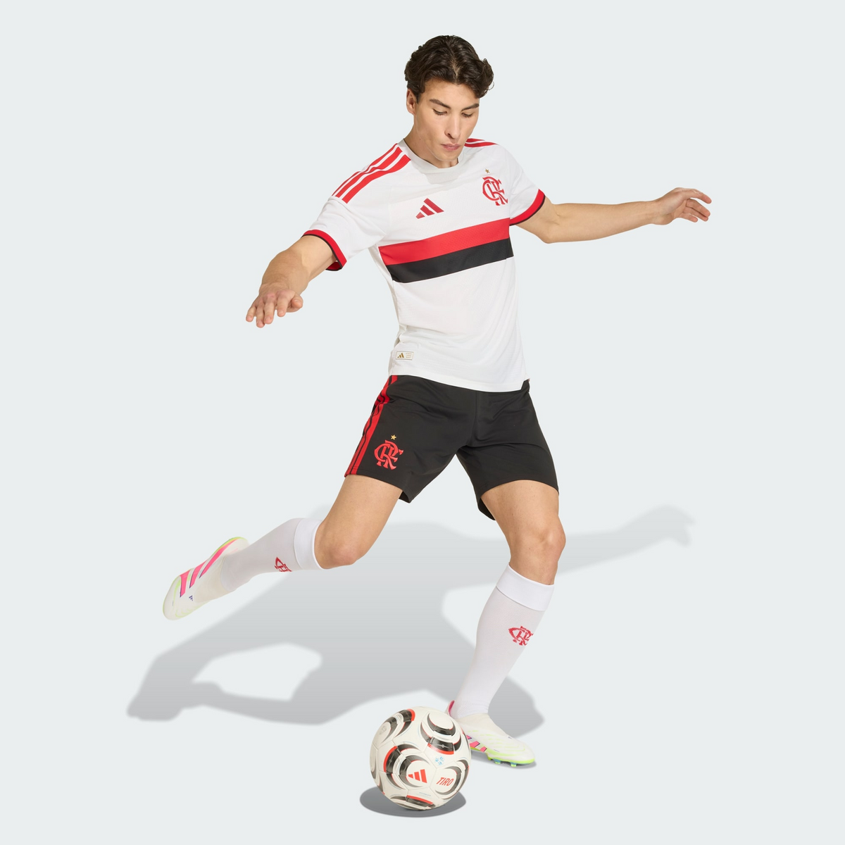 Camisa Flamengo II 2026/27 Branca Jogador - detalhes de acabamento 3