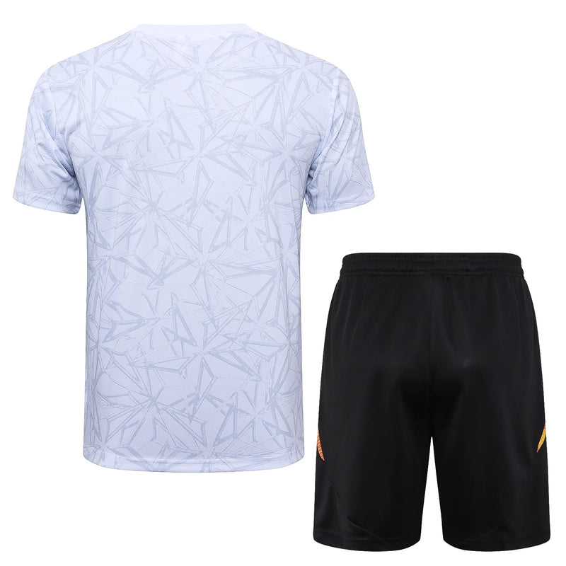 Conjunto Real Madrid Treino 24/25 - Branco