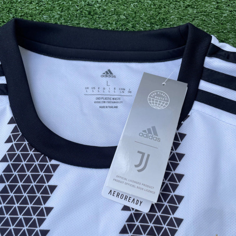 Camisa Juventus I 22/23 R$259,90   R$149,90